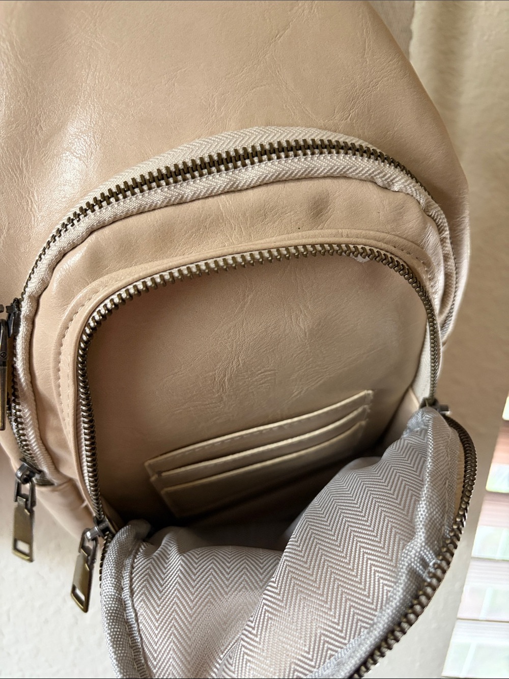2 Sling Crossbody Bags with Tribal Strap - Picture 11 of 16